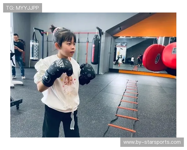 国际拳击联盟在培训中强化对青少年赛事的保护性规则教学，国际拳击联合会缩写